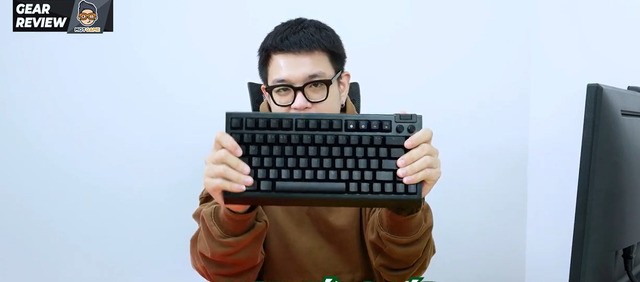 Review Razer BlackWidow v4 75% : Chiếc bàn phím custom dành cho game thủ
