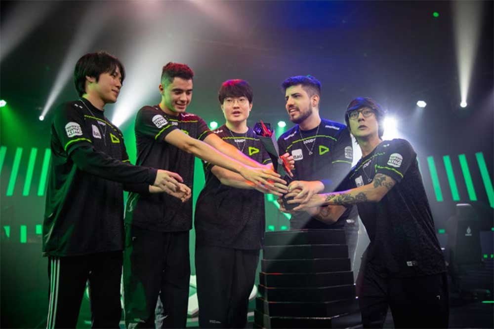 CKTG 2023: LOUD đánh bại GAM Esports một cách ngoạn mục với Pentakill quyết định