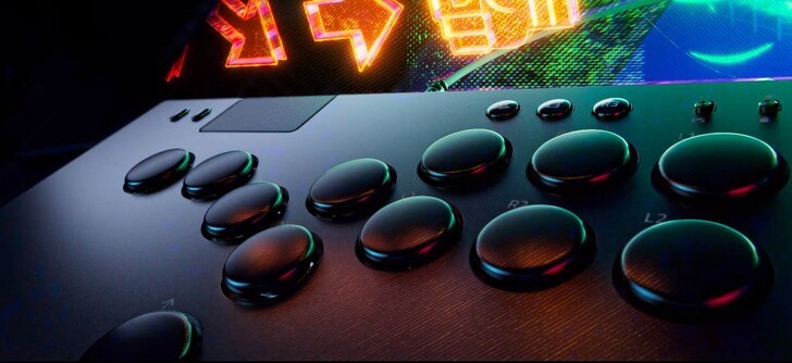 RAZER KITSUNE: Bàn điều khiển chuyên dụng cho game Arcade