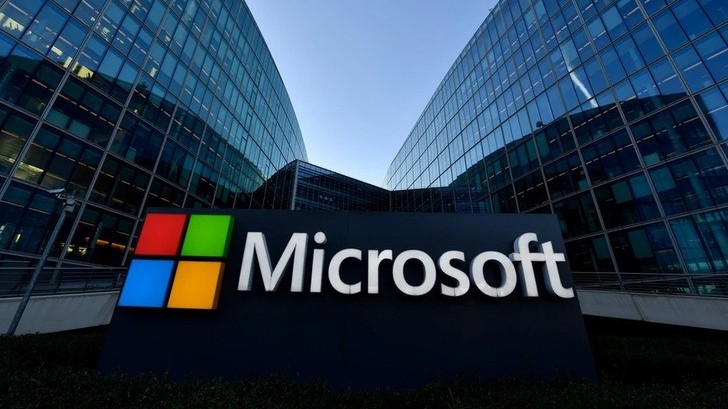 Microsoft trở thành tập đoàn 3.000 tỷ USD thứ hai trên thế giới