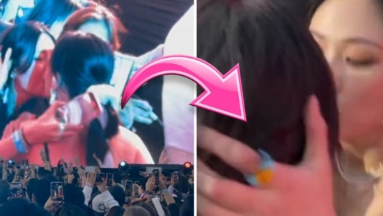 Sốc: Nữ ca sĩ chơi 'cà thơi', khóa môi fan nữ ngay giữa concert ngàn người