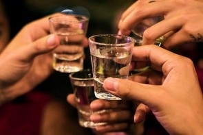Uống nhầm rượu ngâm lá ngón, 3 mạng người ra đi tại Bắc Giang