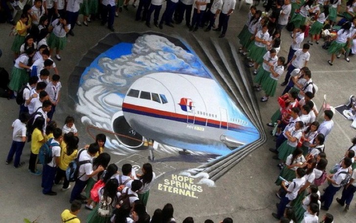 Báo Anh tuyên bố tìm thấy xác máy bay MH370 mất tích tại rừng Campuchia