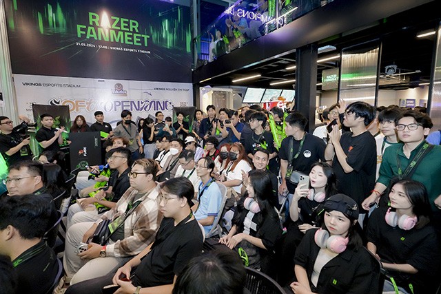 Team Razer củng cố đội hình esports với Team Flash Việt Nam