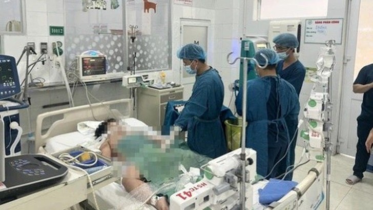 Em bé trong vụ 500 người ngộ độc ở Đồng Nai đã tử vong