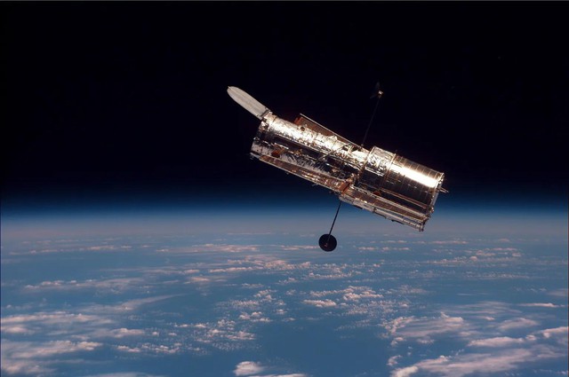 NASA tuyên bố khai tử "vua bầu trời" Hubble!