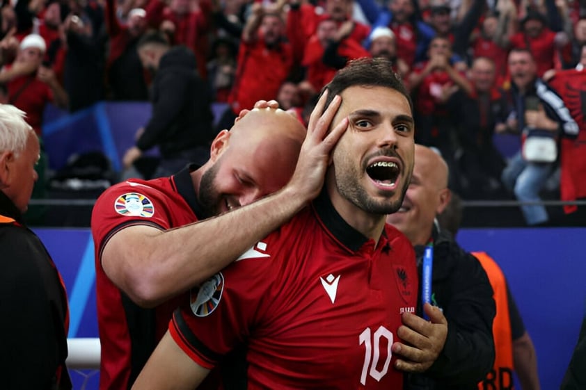Nhà vua Italia gặp khó, thắng nhọc Albania trận ra quân Euro 2024 ngày 16/06