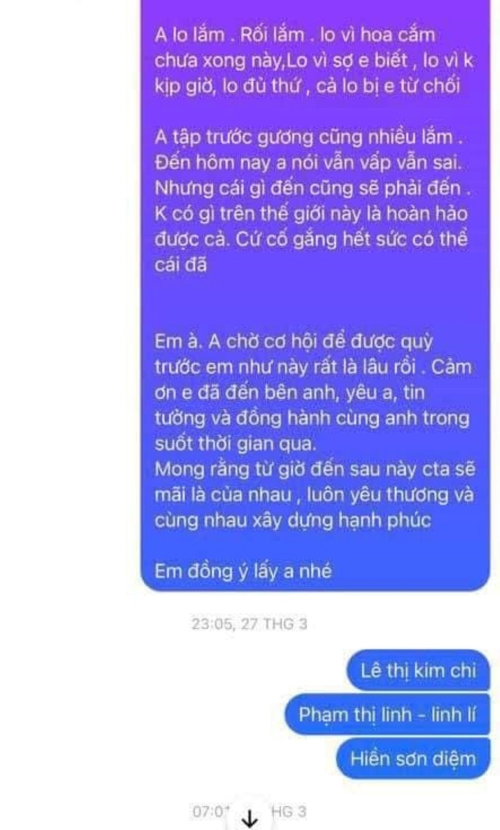 Lộ đoạn tin nhắn của thanh niên mua hoa tặng vợ cùng 10 em gái xinh tươi khiến ai nấy đều bái phục