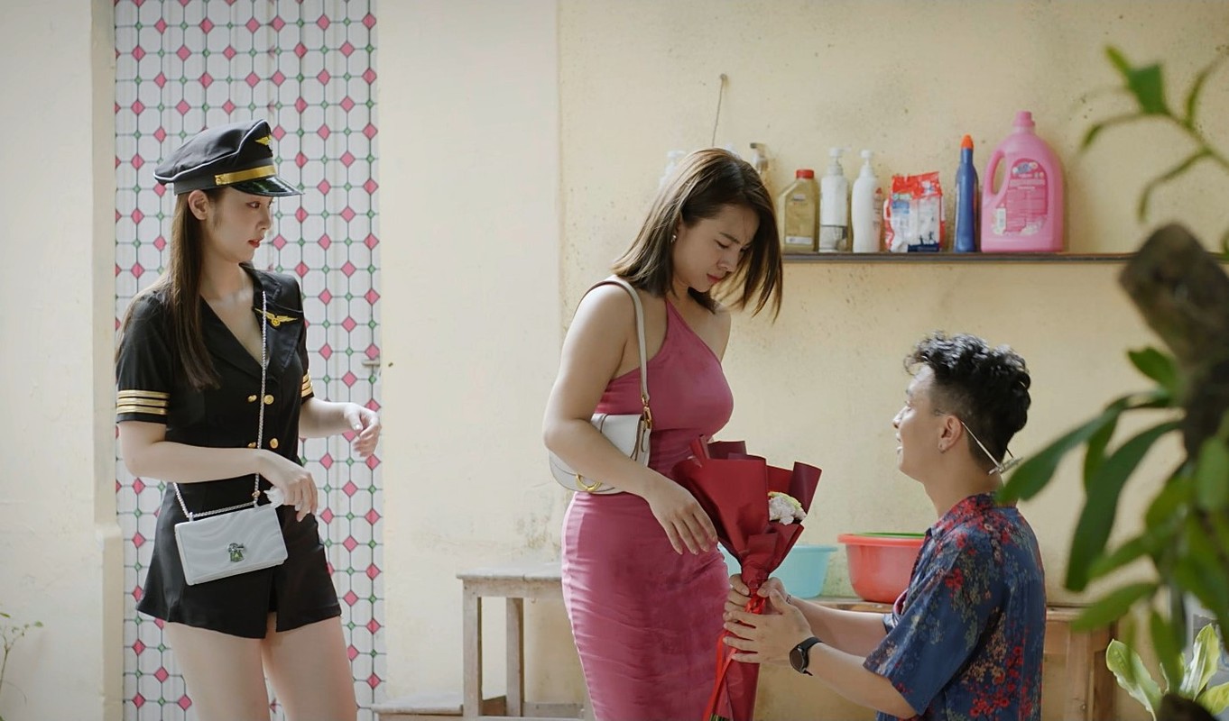 Hot girl phim sitcom với nhan sắc 'Cáo' quyến rũ gây bão mạng!