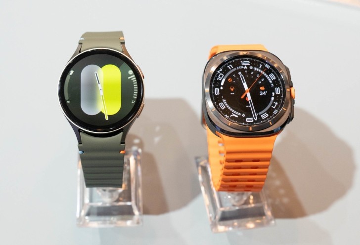Trên tay bộ đôi Galaxy Watch 7 và Watch Ultra mới nhất của Samsung