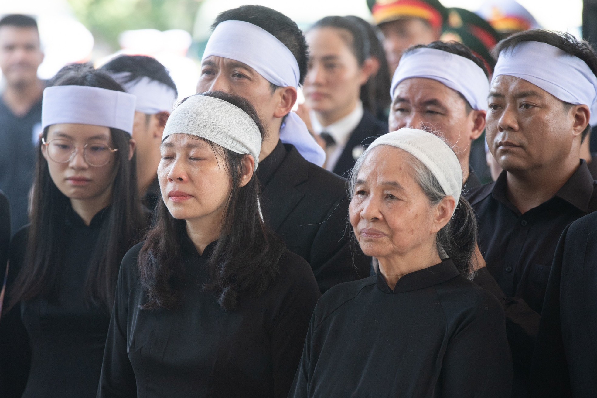 Bật khóc nhìn hình ảnh phu nhân Tổng Bí thư Nguyễn Phú Trọng trong giây phút biệt ly- Ảnh 4.