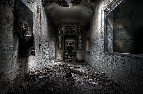 Hellingley abandoned asylum - a photo on Flickriver