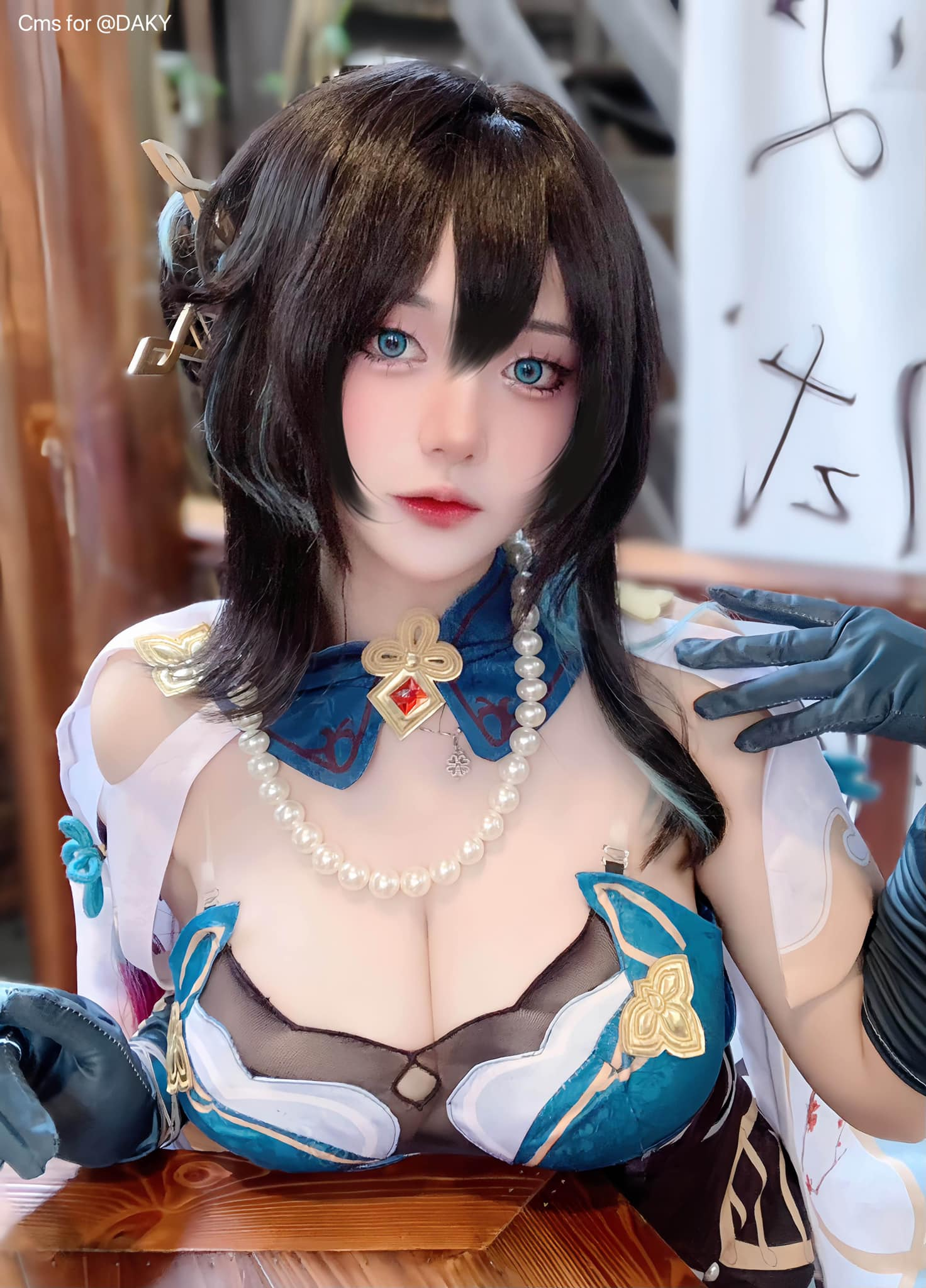 Top 1 làng cosplay liên tục 