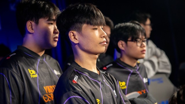 Vikings Esports lập kỷ lục buồn cho VCS tại CKTG 2024