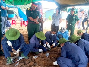 Gia Lai: Phát hiện mộ tập thể nghi là liệt sĩ khi đang đào móng làm nhà