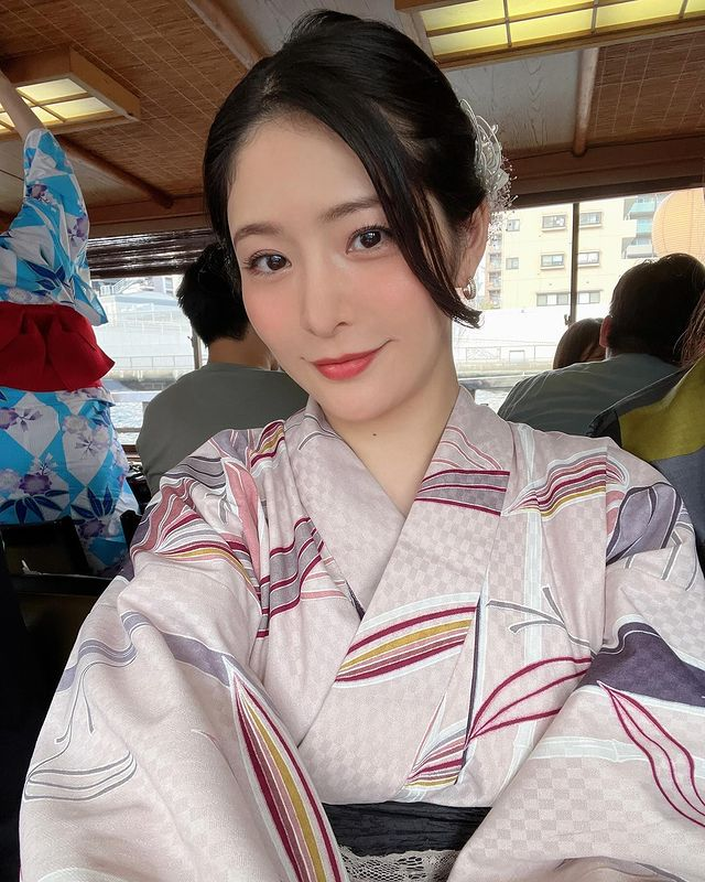 Nữ YouTuber Megumi xấu hổ khi hàng xóm hiểu lầm khi "đóng phim"