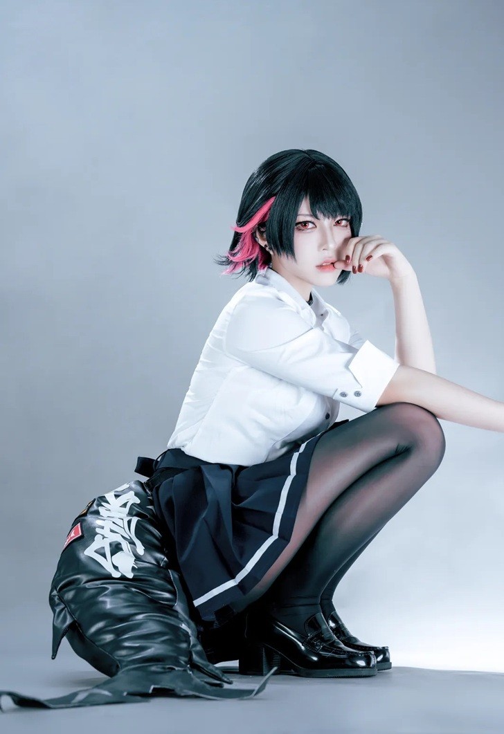 Cosplay giao diện mới của Ellen Jo trong ZZZ cực ngầu!