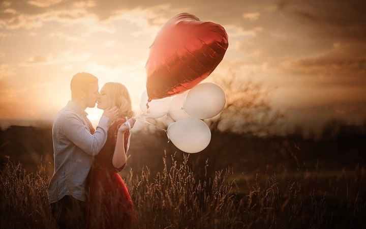 10 lời chúc Valentine cho bạn trai bằng tiếng Anh ngắn gọn và ý nghĩa
