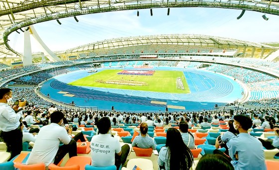 Sân vận động Morodok Techo sẽ là sân khấu chính của SEA Games 32 (Ảnh: Sơn Tùng)