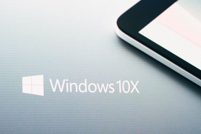 Microsoft thầm lặng khai tử hệ điều hành Windows 10X