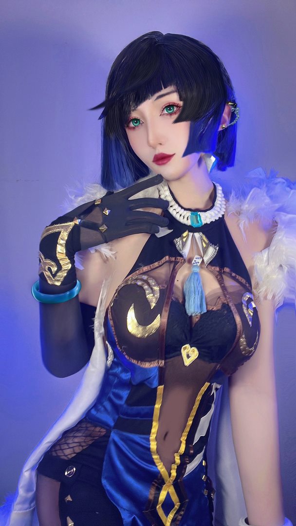 Cosplay Yelan Genshin Impact của hot Twitter đốt mắt fan babe