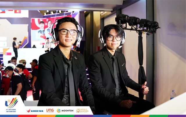 Chùm ảnh: Ngày thi đấu thứ nhất bộ môn Mobile Legends: Bang Bang tại SEA Games 31