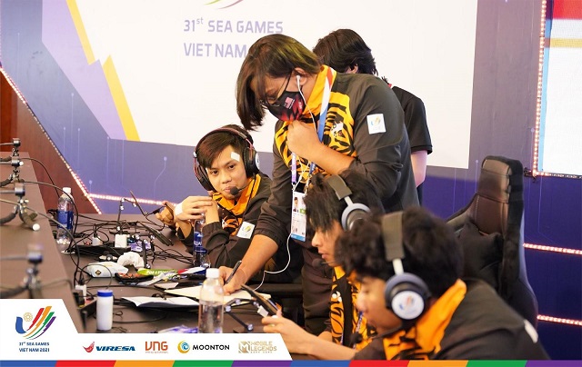 Ngày thi đấu thứ hau của bộ môn Mobile Legends: Bang Bang tại SEA Games 31: ĐTVN dừng bước, Philippines và Indonesia gặp nhau tại Chung kết