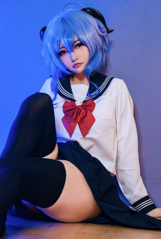 Cosplay Ganyu - Nữ sinh “dê dừa”