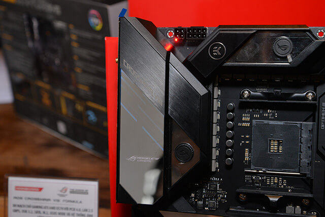 Asus chính thức giới thiệu loạt bo mạch chủ dùng chip X570 của AMD tại Việt Nam