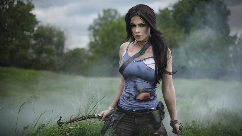Đường cong trong bộ ảnh cosplay Lara Croft thiêu đốt mọi ánh nhìn