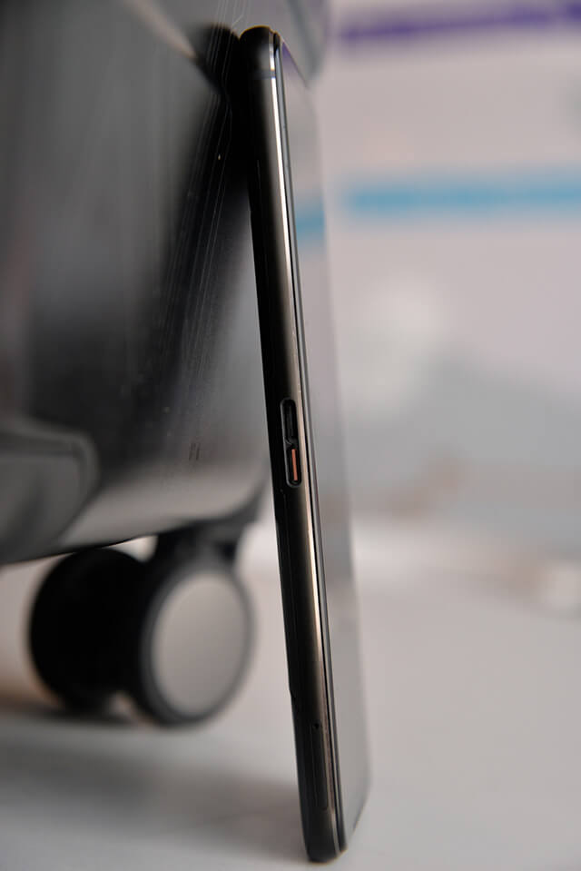 Asus ROG Phone II – Điện thoại chơi game “bất công” thế hệ mới